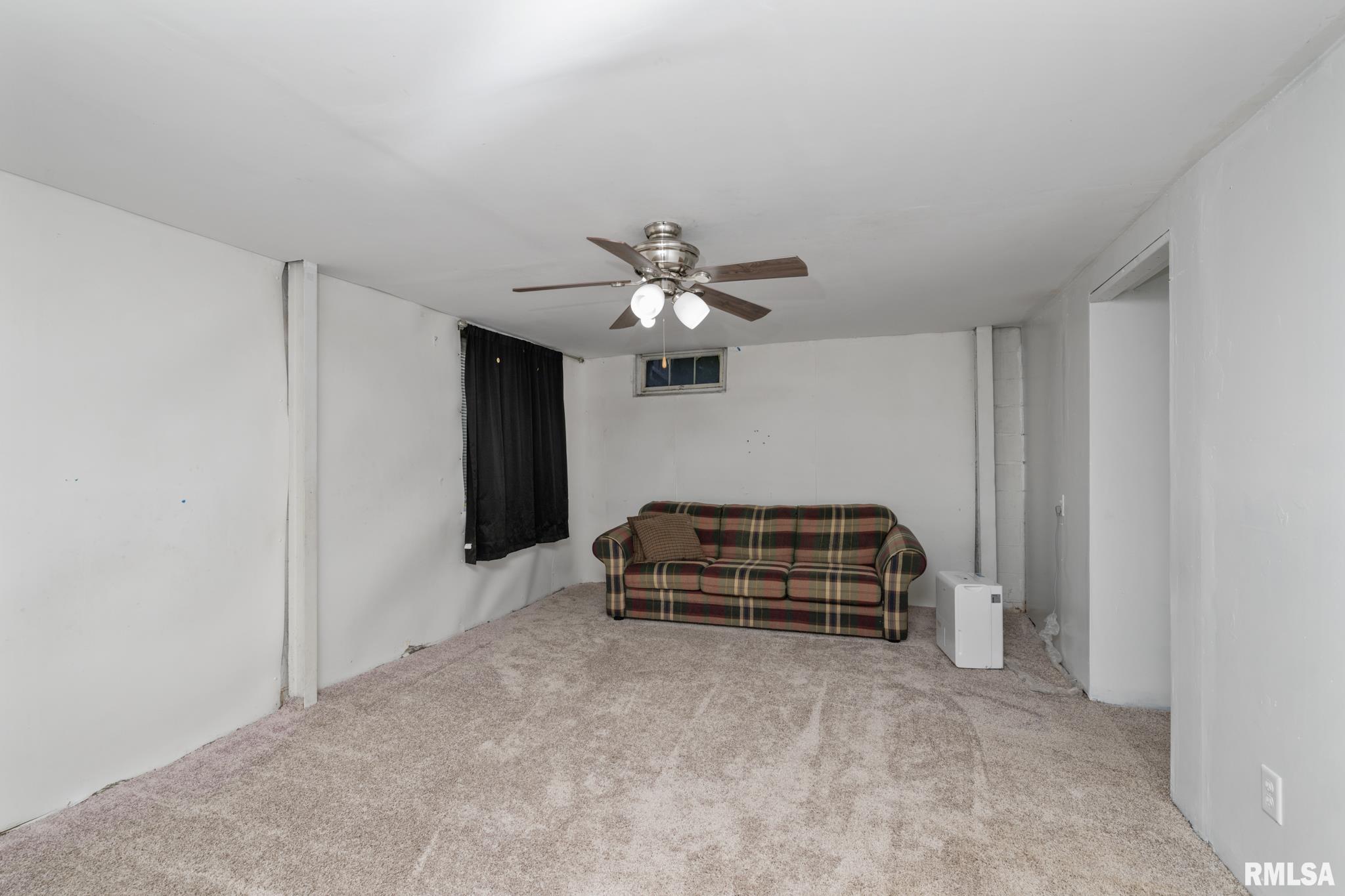 3003 Telegraph Road Davenport, IA 52804 - Photo 17 of 23 Gallery Image 17
