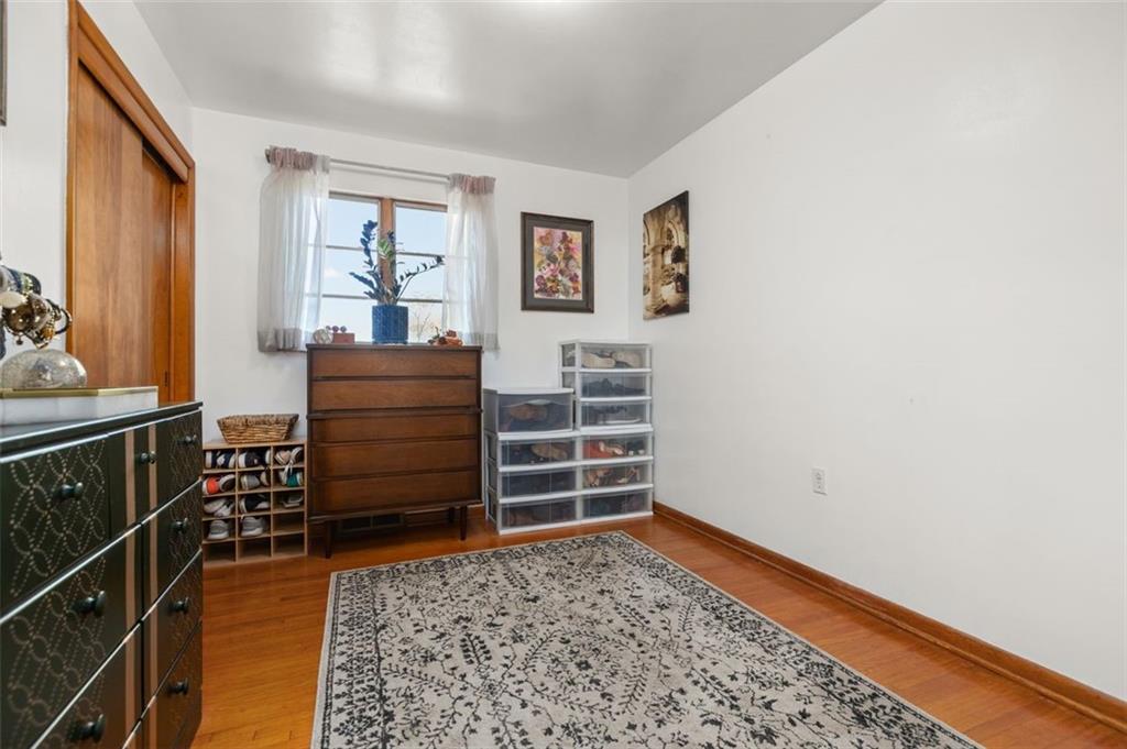 357 Churchill Road Pittsburgh, PA 15235 - Photo 15 of 28 a view of walk in closet