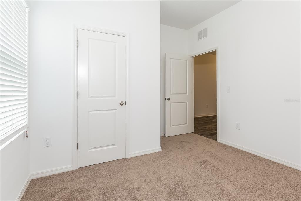 194 Hidden Lk Loop Haines City, FL 33844 - Photo 13 of 16