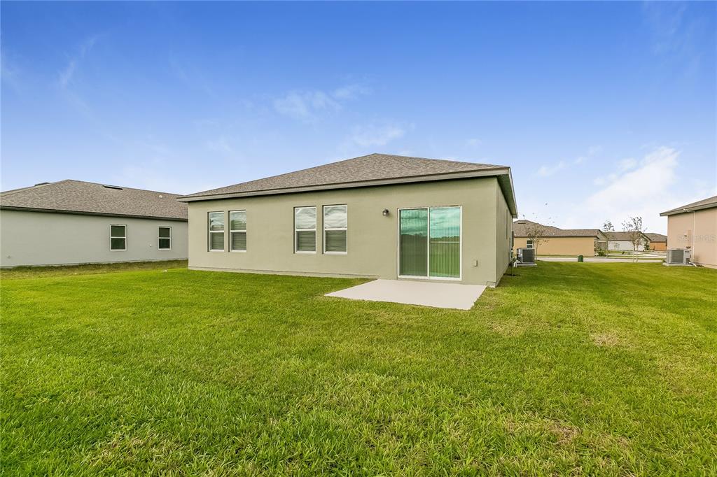 194 Hidden Lk Loop Haines City, FL 33844 - Photo 15 of 16