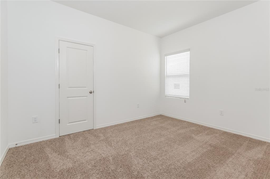 194 Hidden Lk Loop Haines City, FL 33844 - Photo 10 of 16