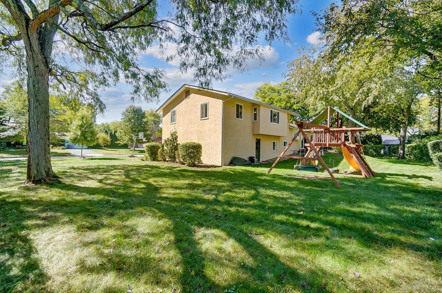 2811 Halstead Road Columbus, OH 43221 - Photo 63 of 64 50042820-066_web