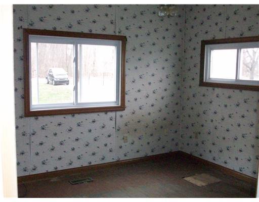 1328 East Jackson Road Springfield, OH 45502 - Photo 6 of 7