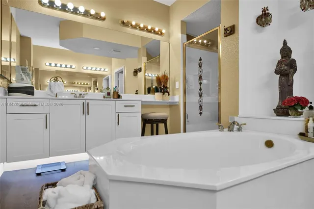 $499,000 | 10720 Northwest 66th Street, Unit 205, Doral, FL 33178