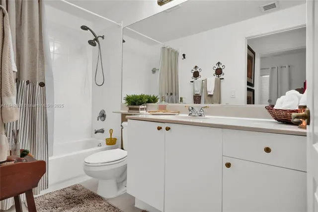 $499,000 | 10720 Northwest 66th Street, Unit 205, Doral, FL 33178