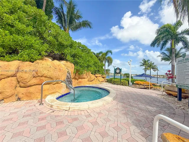 $499,000 | 10720 Northwest 66th Street, Unit 205, Doral, FL 33178