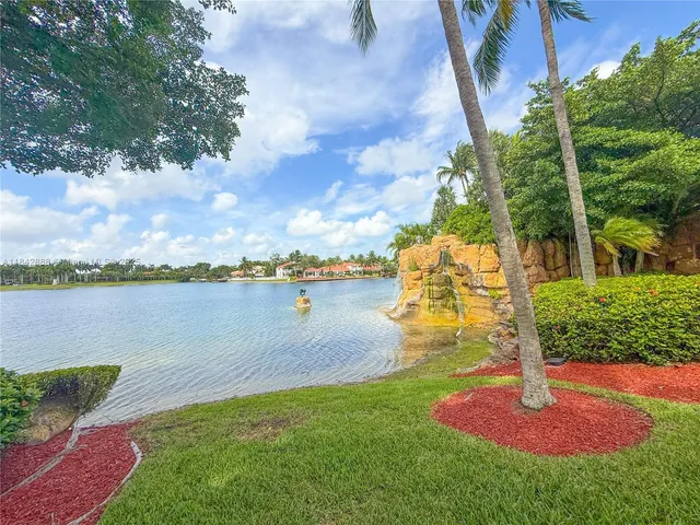 $499,000 | 10720 Northwest 66th Street, Unit 205, Doral, FL 33178