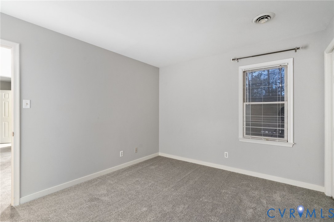 10204 Stonecrest Road Chesterfield, VA 23236 - Photo 29 of 36 an empty room with a window