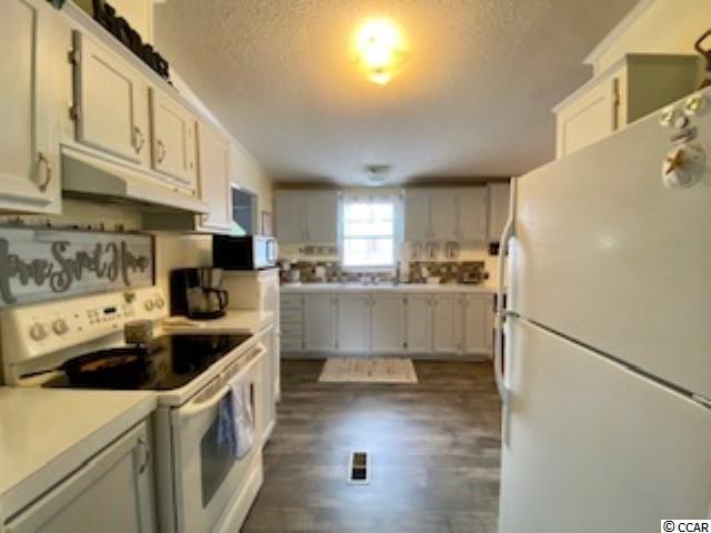 506 Oak Avenue Murrells Inlet, SC 29576 - Photo 14 of 40 Gallery Image 14
