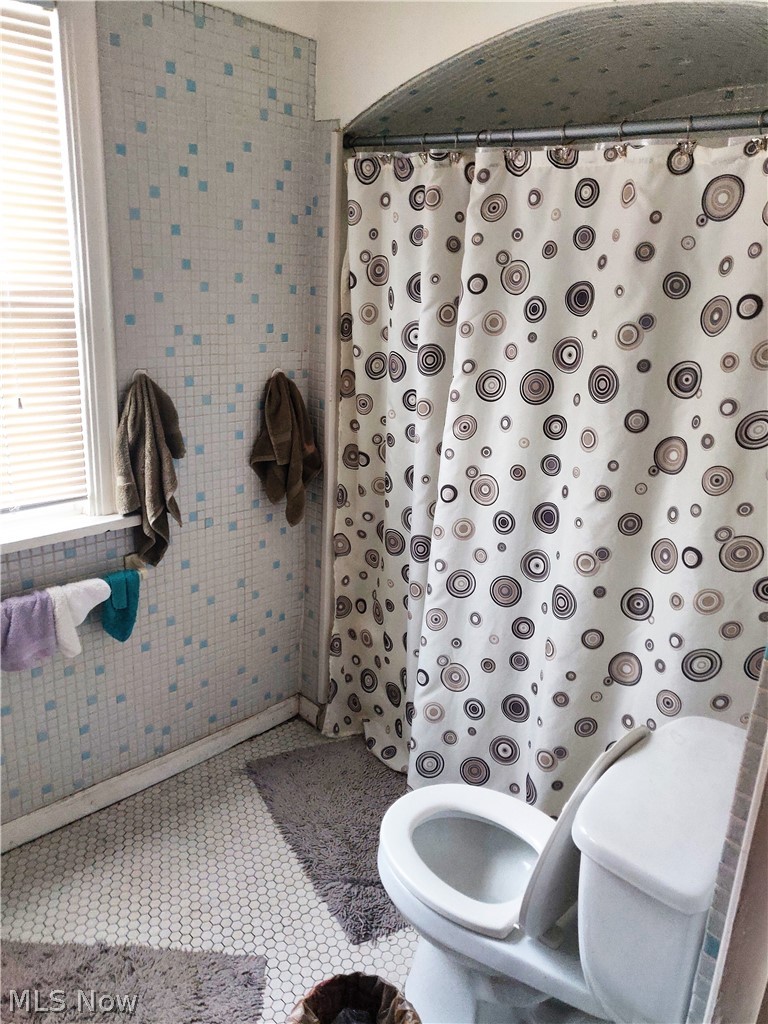 1691 Catalpa Road Cleveland, OH 44112 - Photo 20 of 23 Gallery Image 20