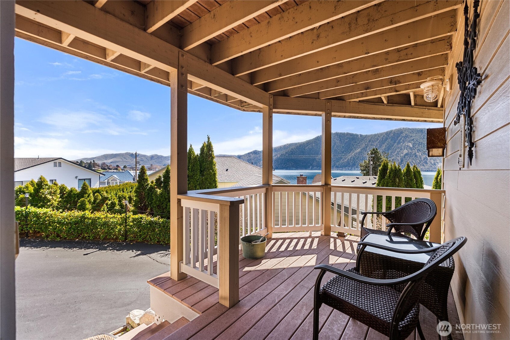 563 Topaz Place Manson, WA 98831 - Photo 25 of 38 a view of balcony with furniture