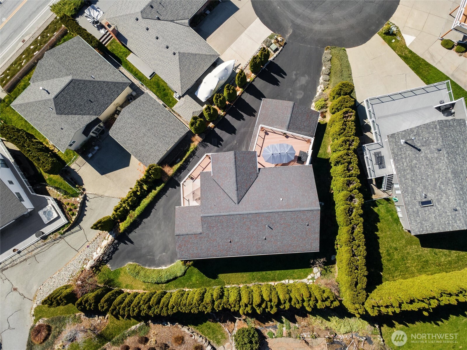 563 Topaz Place Manson, WA 98831 - Photo 38 of 38 an aerial view of a house with a yard