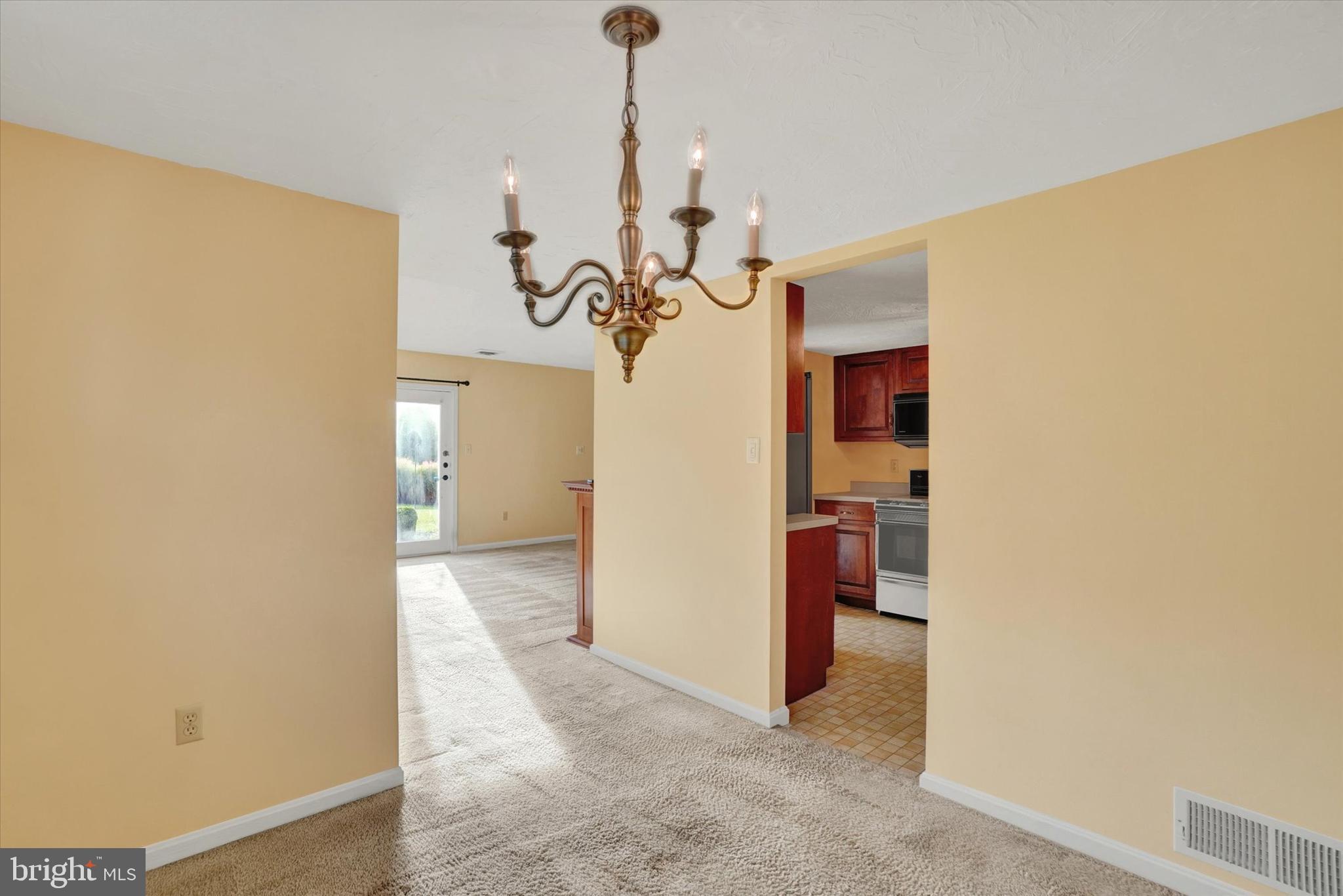 7 Jean Lo Way York, PA 17406 - Photo 8 of 27