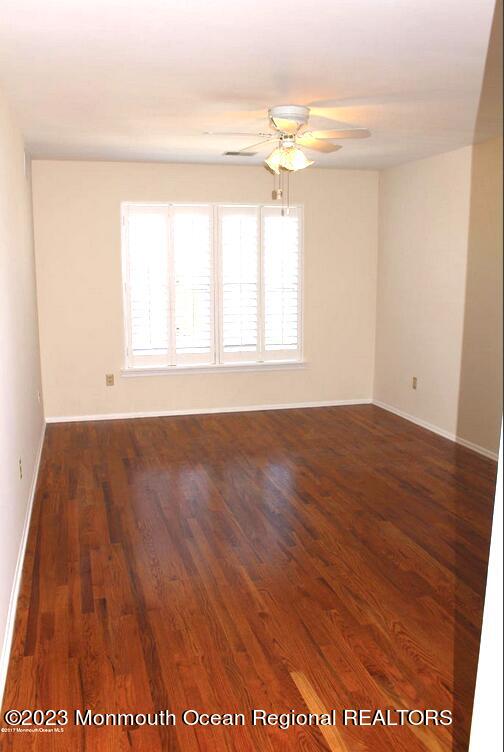 390 Deuce Drive Wall, NJ 07719 - Photo 10 of 14 Screen Shot 2023-05-23 at 10.08.23 AM