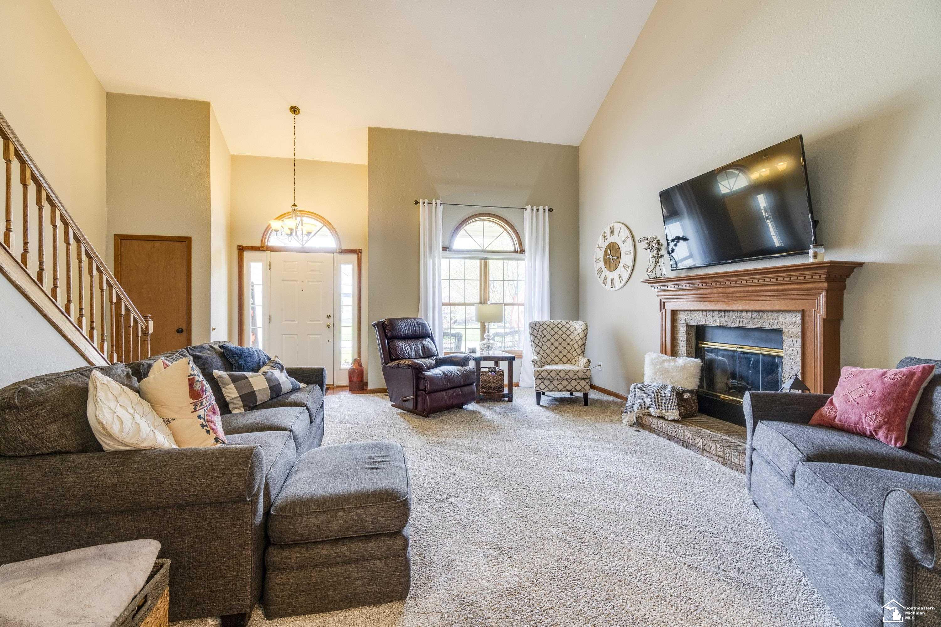 908 Eagle Ridge Trail Temperance, MI 48182 - Photo 8 of 47 Gallery Image 8