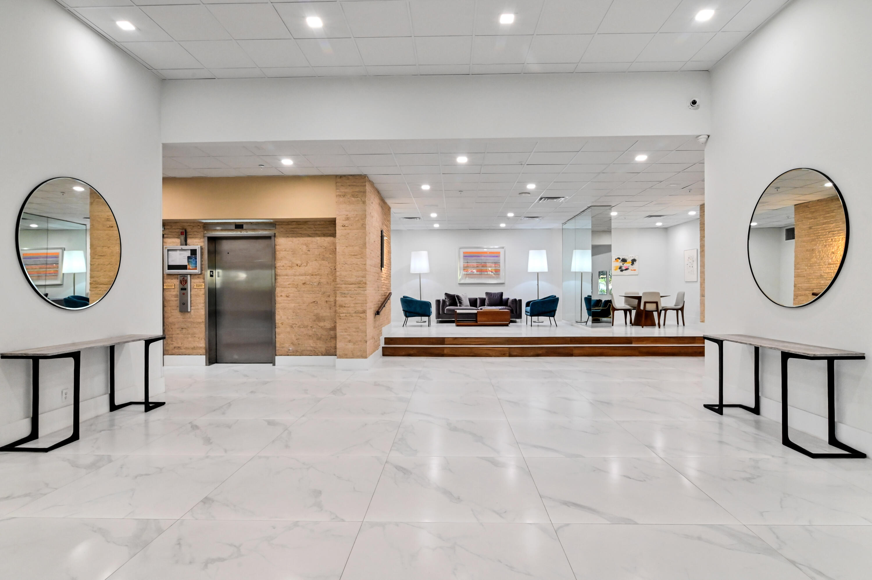1900 Consulate Place, Unit 2104 West Palm Beach, FL 33401 - Photo 45 of 72 a view of a living room and a living room
