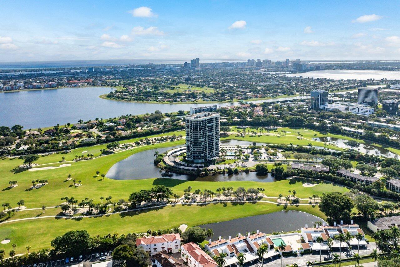 1900 Consulate Place, Unit 2104 West Palm Beach, FL 33401 - Photo 66 of 72 a view of a city