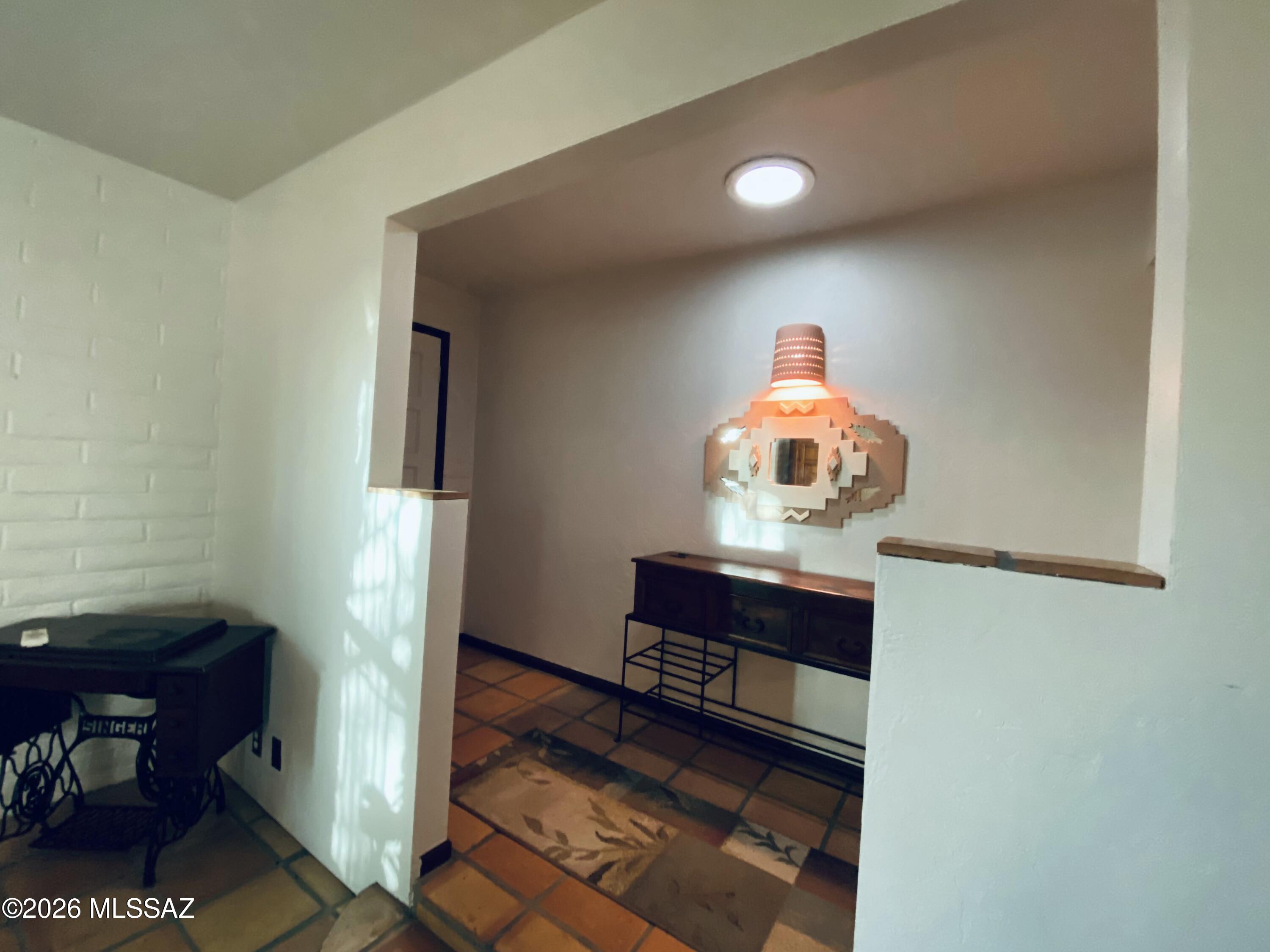 8812 East Snyder Road Tucson, AZ 85749 - Photo 10 of 34