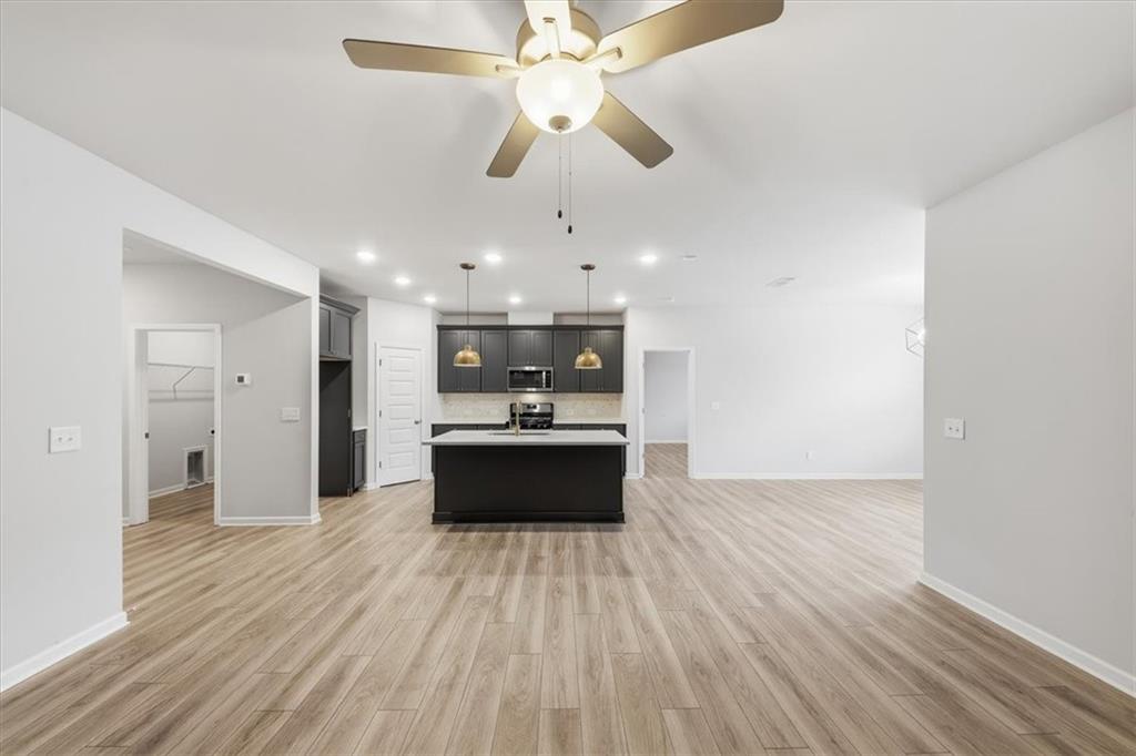 61 Rushing View Glen Dallas, GA 30157 - Photo 21 of 54 a large room with kitchen view