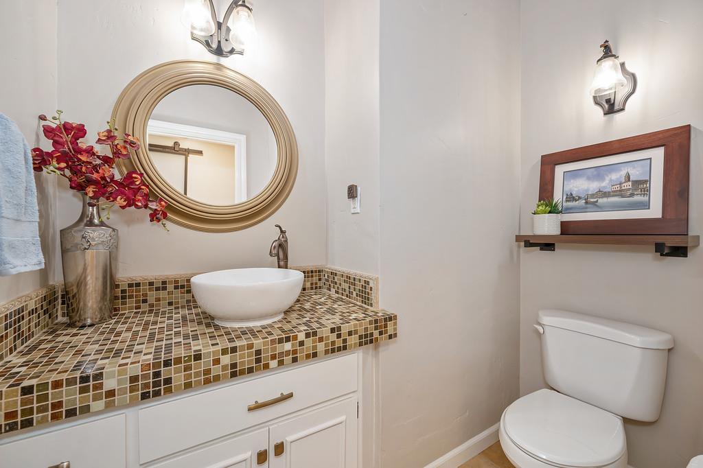 325 Diamond Oaks Road Roseville, CA 95678 - Photo 29 of 48