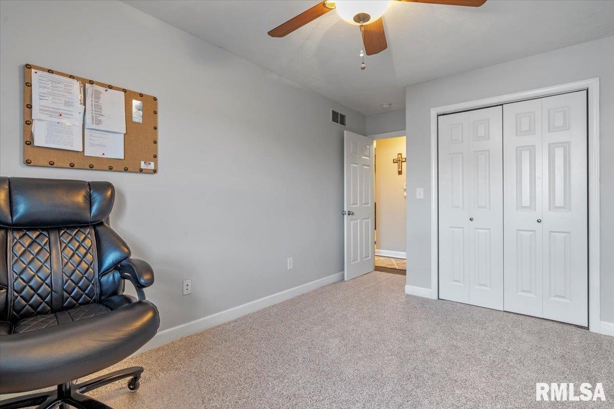 2705 Buckskin Trail Springfield, IL 62711 - Photo 25 of 36