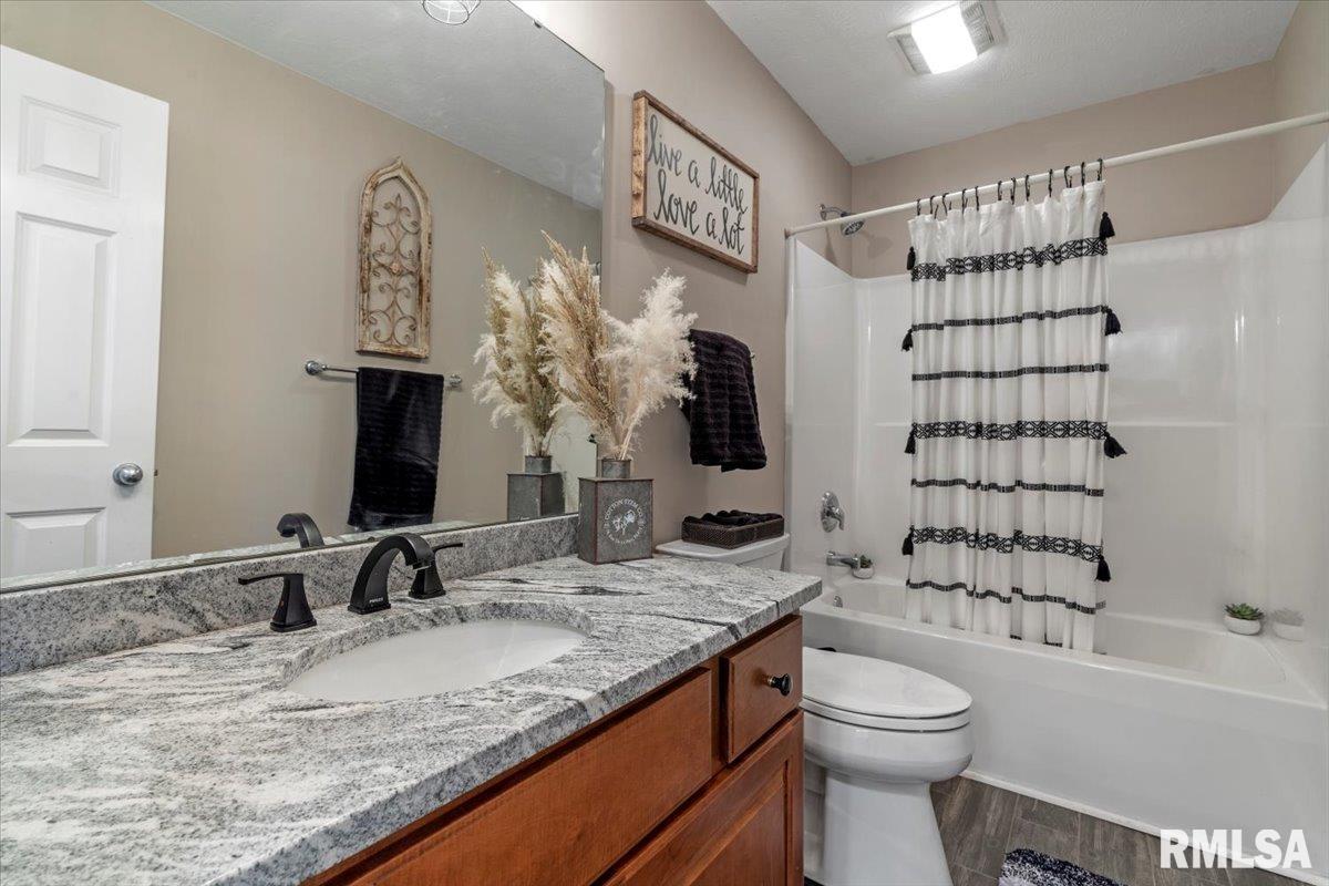 2705 Buckskin Trail Springfield, IL 62711 - Photo 26 of 36