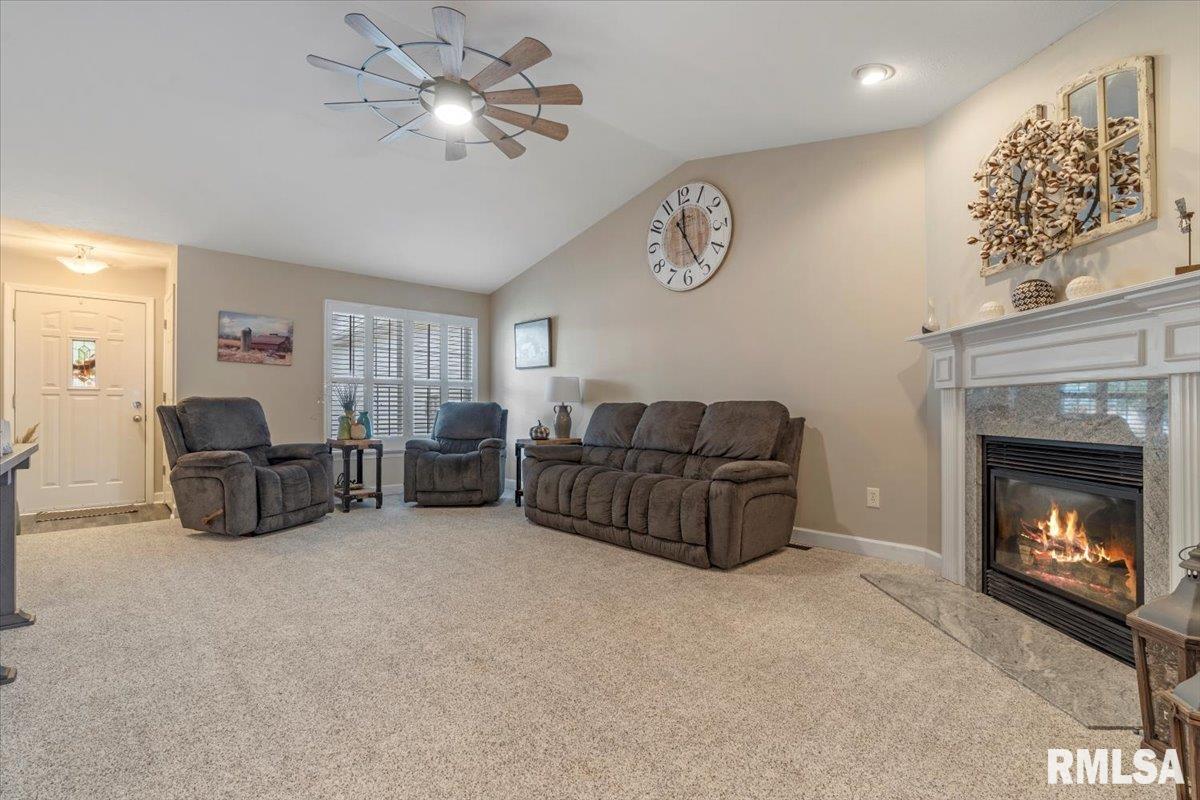 2705 Buckskin Trail Springfield, IL 62711 - Photo 8 of 36