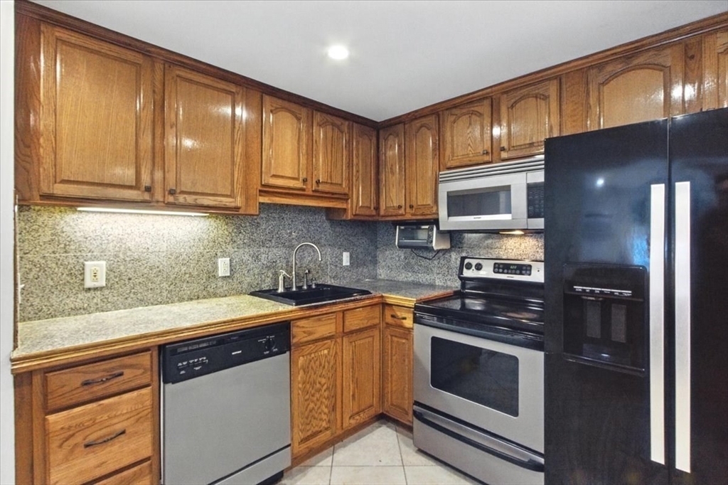 386 Great Road, Unit A3 Acton, MA 01720 - Photo 12 of 35 Gallery Image 12