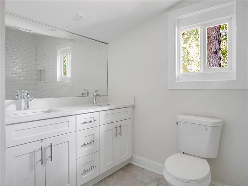 3033 Semmes Street Atlanta, GA 30344 - Photo 8 of 16 Gallery Image 8