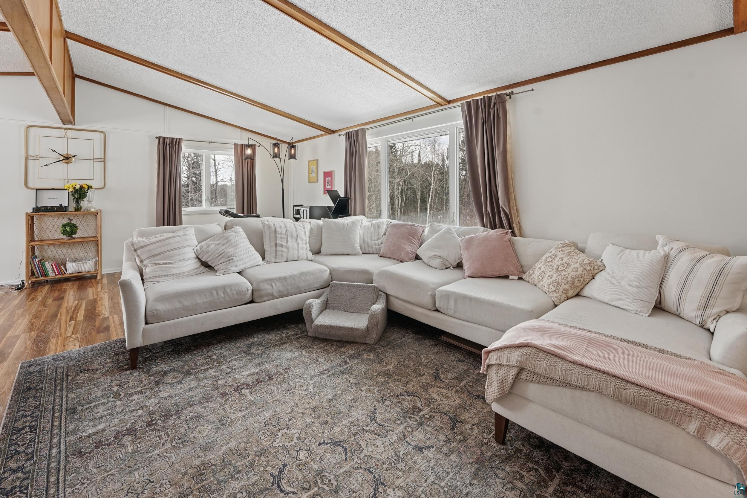 5702 Jean Duluth Road Duluth, MN 55803 - Photo 6 of 28