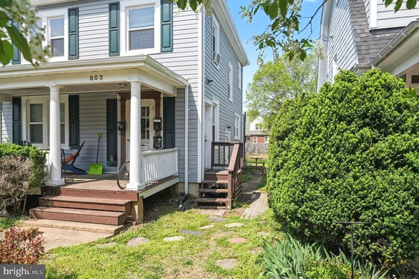 $1,394 | 803 Wolfe Street, Unit A, Fredericksburg, VA 22401