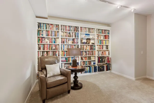 $450,000 | 471 North Sibley Street, Unit 471, St. Paul, MN 55101