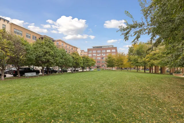 $450,000 | 471 North Sibley Street, Unit 471, St. Paul, MN 55101