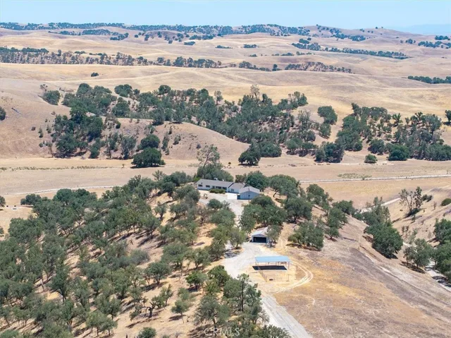 $870,000 | 75463 Ranchita Avenue, San Miguel, CA 93451