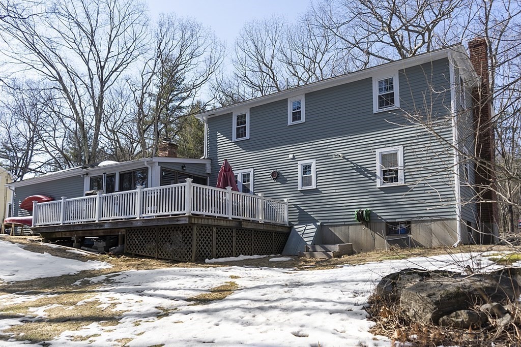 99 Teele Road Bolton, MA 01740 - Photo 4 of 38