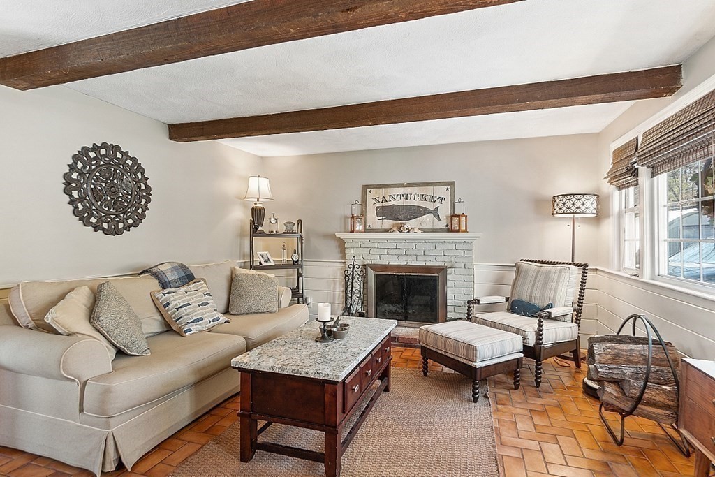 99 Teele Road Bolton, MA 01740 - Photo 8 of 38