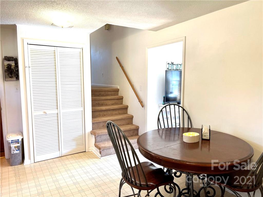 1206 Stephens Street Conover, NC 28613 - Photo 11 of 25 Gallery Image 11