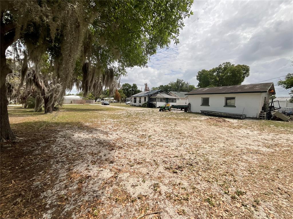 109 Palencia Road Auburndale, FL 33823 - Photo 6 of 10