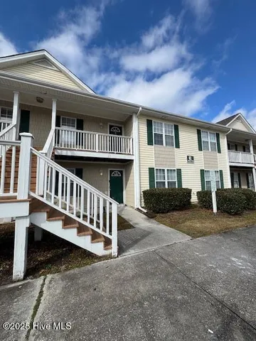 $1,450 | 4611 McClelland Drive, Unit E202, Wilmington, NC 28405
