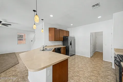 $350,000 | 9535 Crowley Brothers Drive, Tucson, AZ 85747