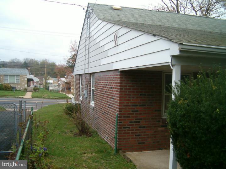 3124 Welsh Road Philadelphia, PA 19136 - Photo 7 of 20 Exterior Side
