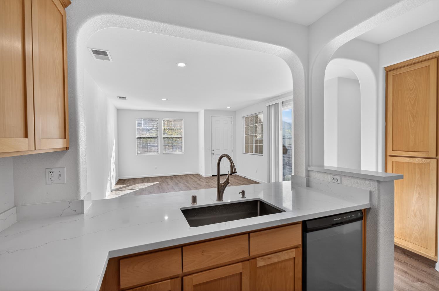 4107 Sally Ride Way Sacramento, CA 95834 - Photo 14 of 61