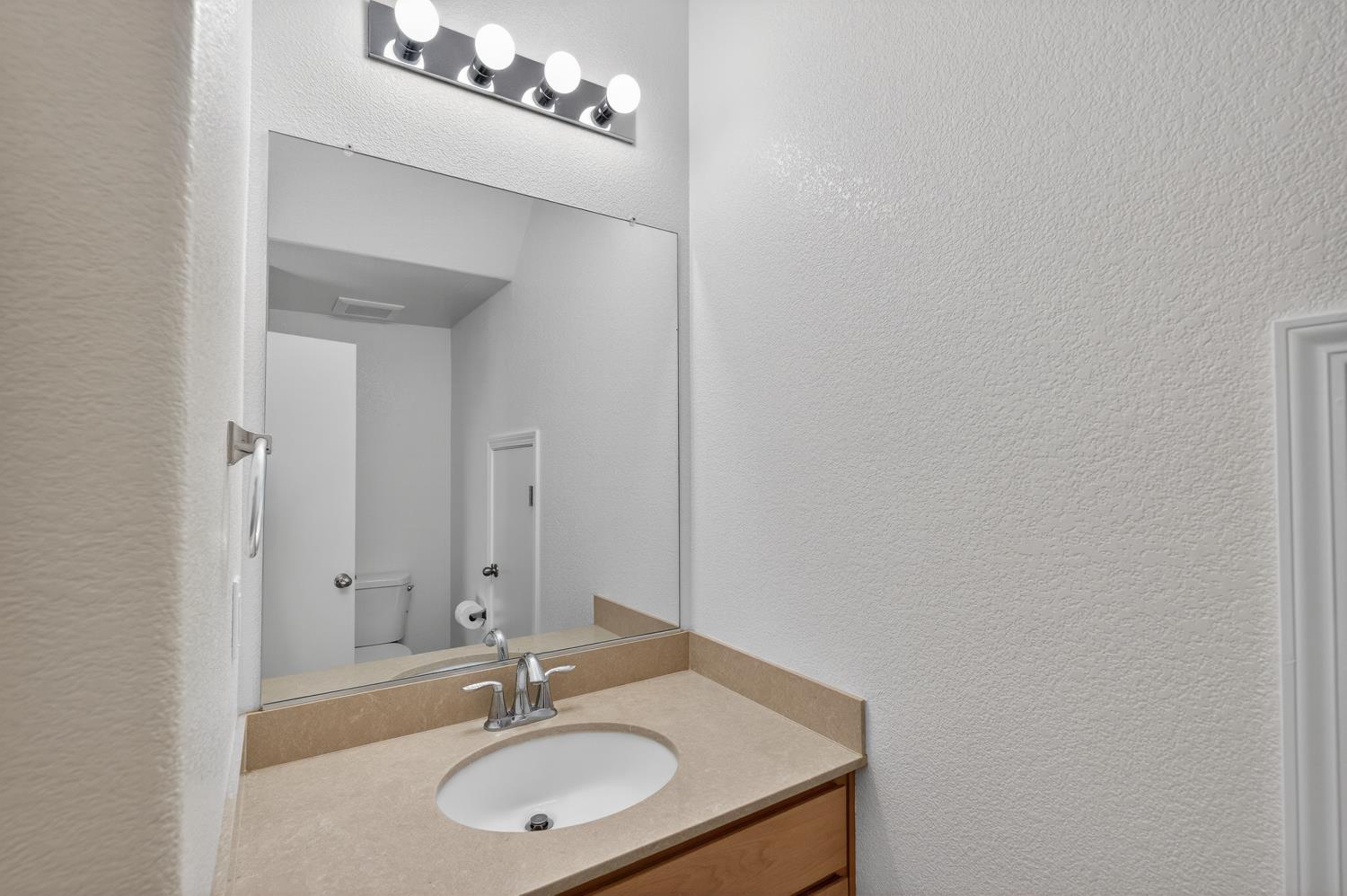 4107 Sally Ride Way Sacramento, CA 95834 - Photo 17 of 61