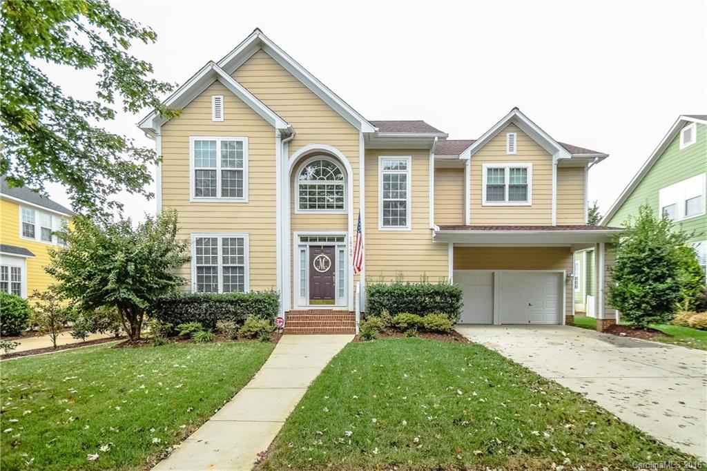 15739 Trenton Place Road Huntersville, NC 28078 - Photo 1 of 16 a view of a yard in front of house