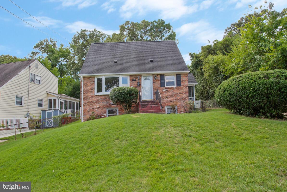 4705 Mangum Road College Park, MD 20740 - Photo 2 of 38 Front of Home