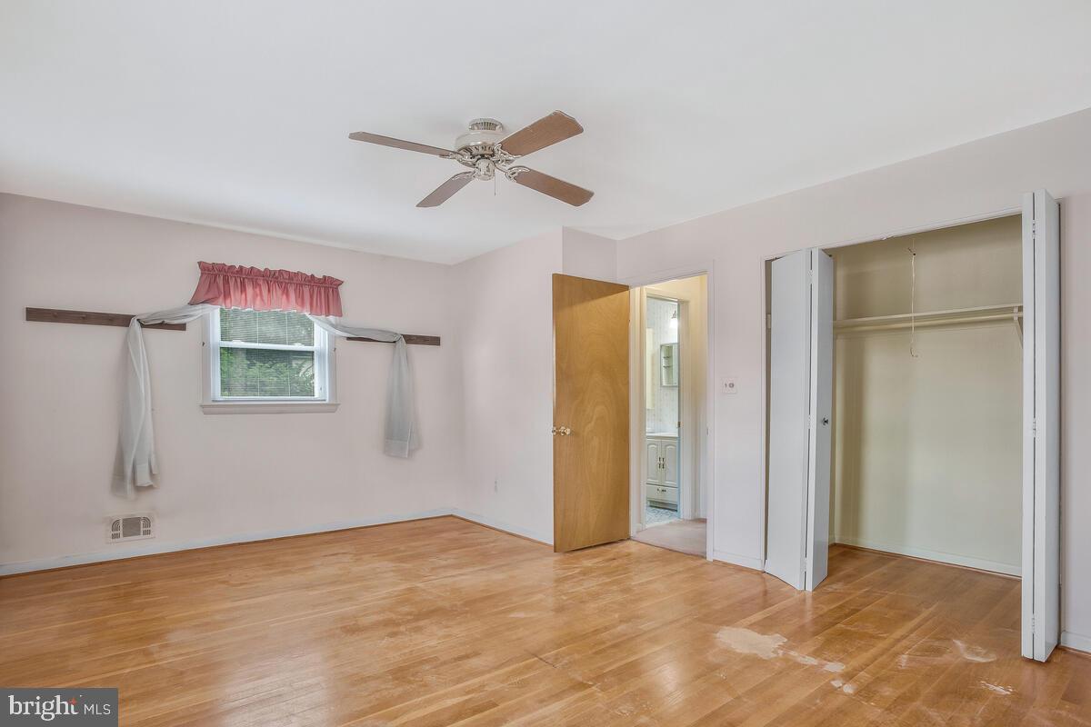 4705 Mangum Road College Park, MD 20740 - Photo 24 of 38 Bedroom