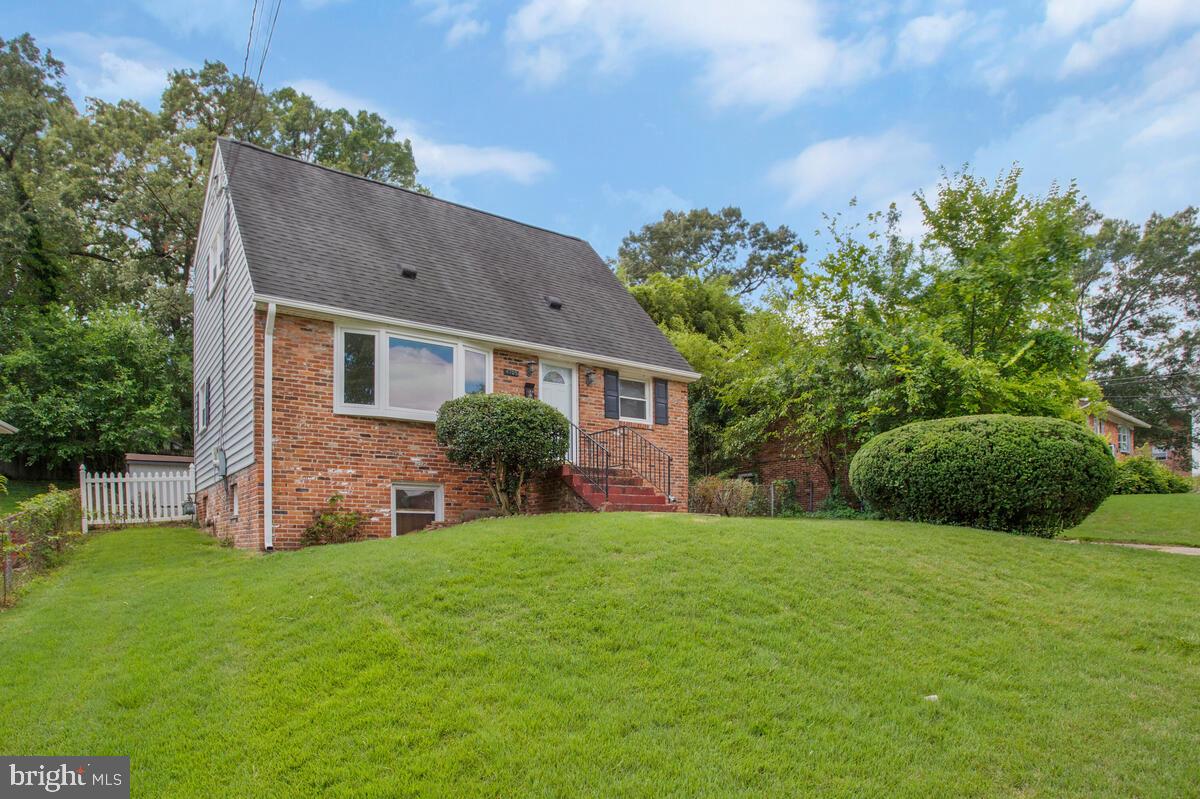4705 Mangum Road College Park, MD 20740 - Photo 4 of 38 Front of Home