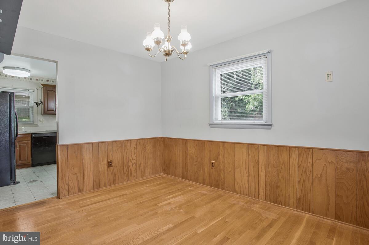 4705 Mangum Road College Park, MD 20740 - Photo 10 of 38 Dining Room