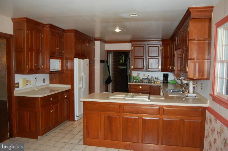 9508 Stoney Hill Road Frederick, MD 21702 - Photo 15 of 24 Kitchen