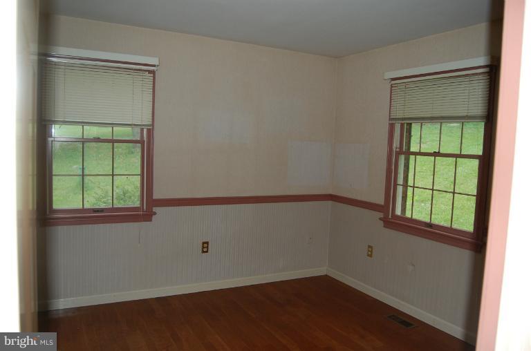 9508 Stoney Hill Road Frederick, MD 21702 - Photo 17 of 24 Bedroom